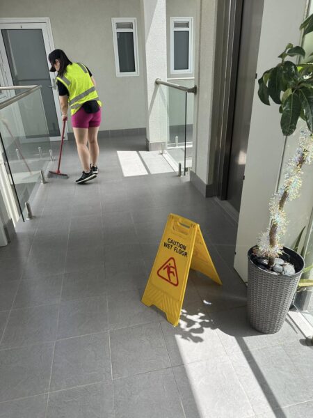 club-red-strata-cleaning-crew